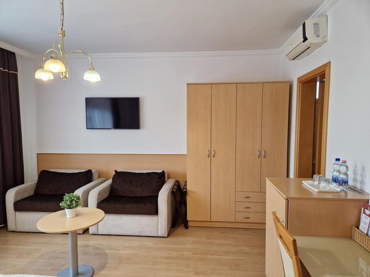 Eva Panzio Hotel Sárvár Buitenkant foto